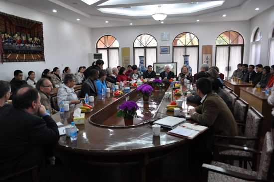 л����Ժ���Ӵ�����������ѧԺë����Ժ��������